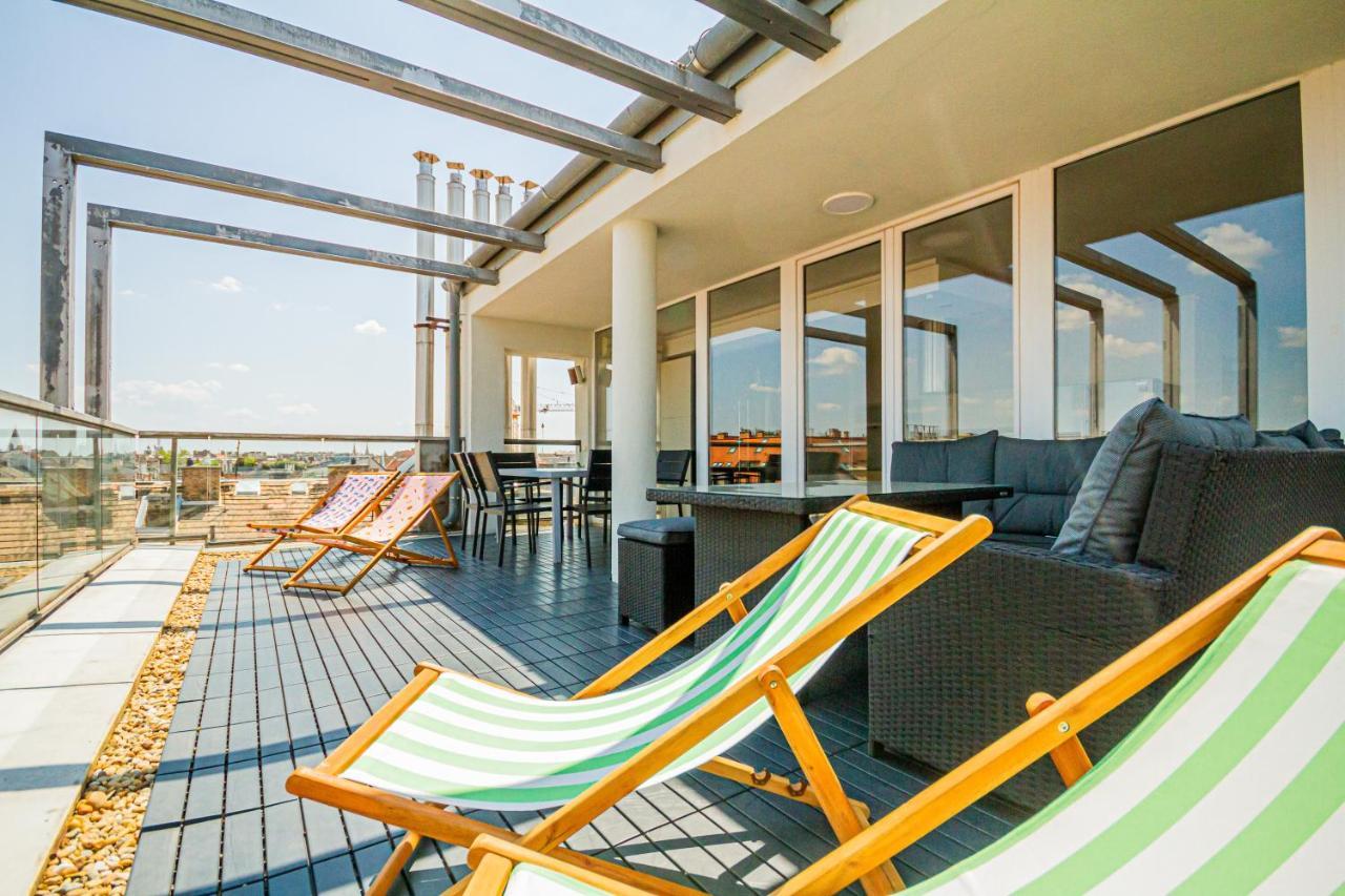 Luxury Apartment With Balcony In Downtown Budapest Bagian luar foto